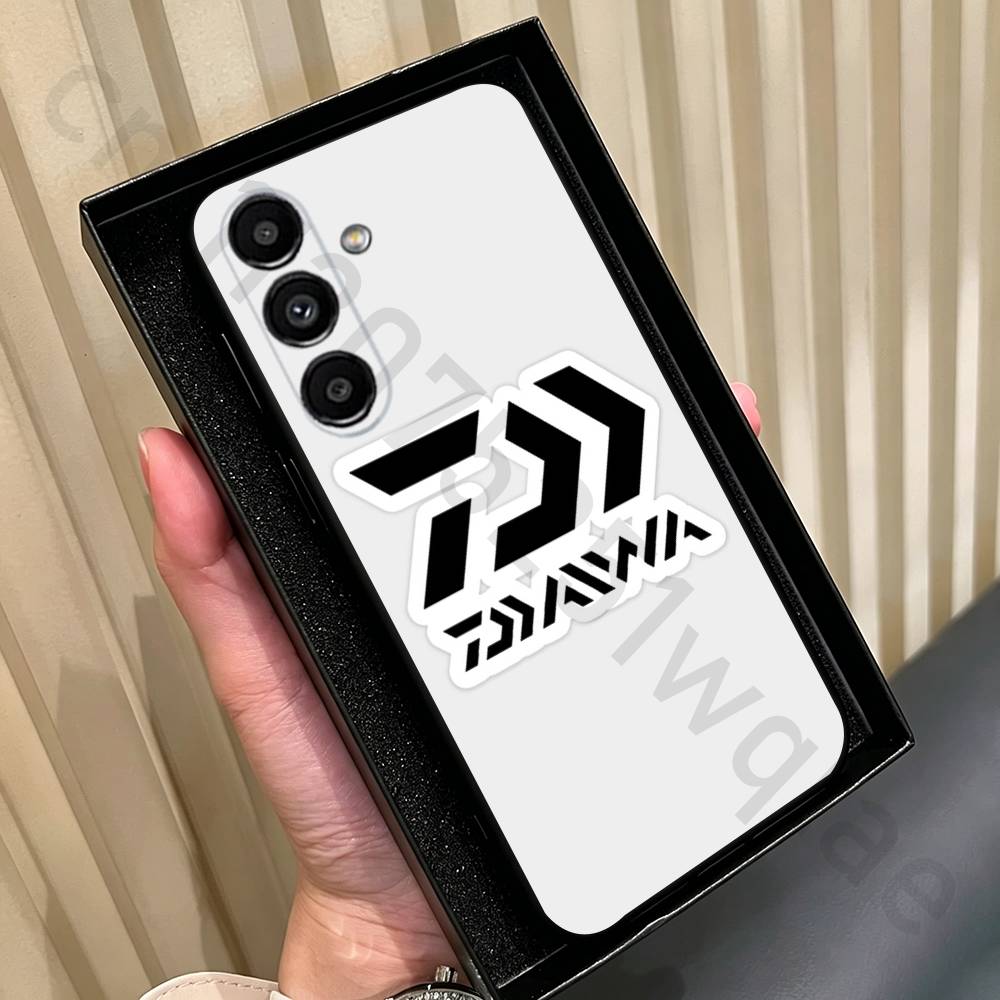 D-Daiwa Fishing Equipment Phon - Fishing Equipment Logo recension och pris
